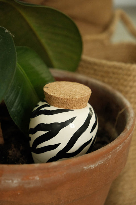 Håndlaget Olla selvvanning, zebra