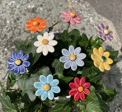Håndlaget keramisk blomst mix & match