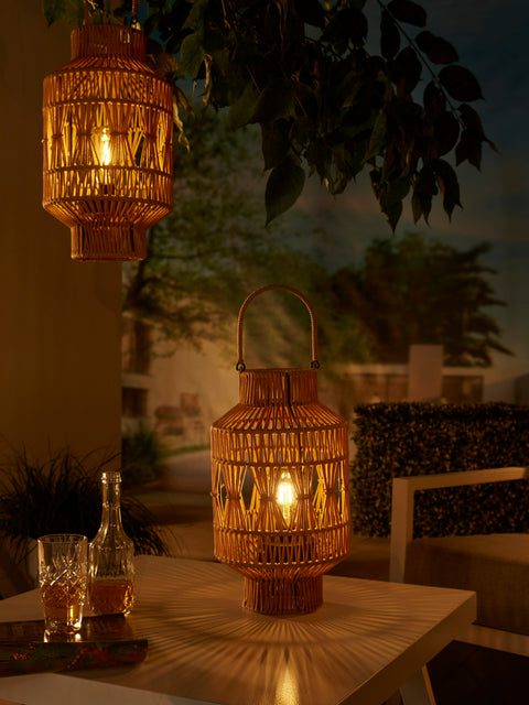 Alhambra smal utendørs lykt, USB ladning