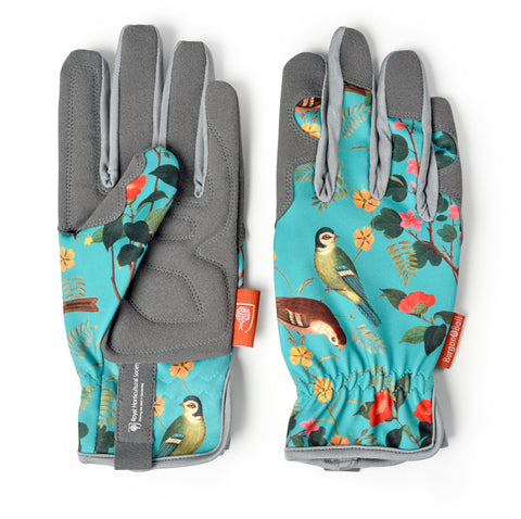 Hagehansker, Flora and fauna