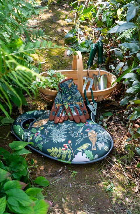 Hage Knepute Kneelo®, Woodland wonders
