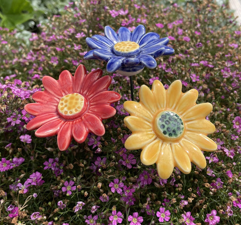 Håndlaget keramisk blomst assorterte farger